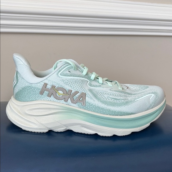 Hoka Clifton 10 - Sea Glass / Jadeite - Picture 4 of 11